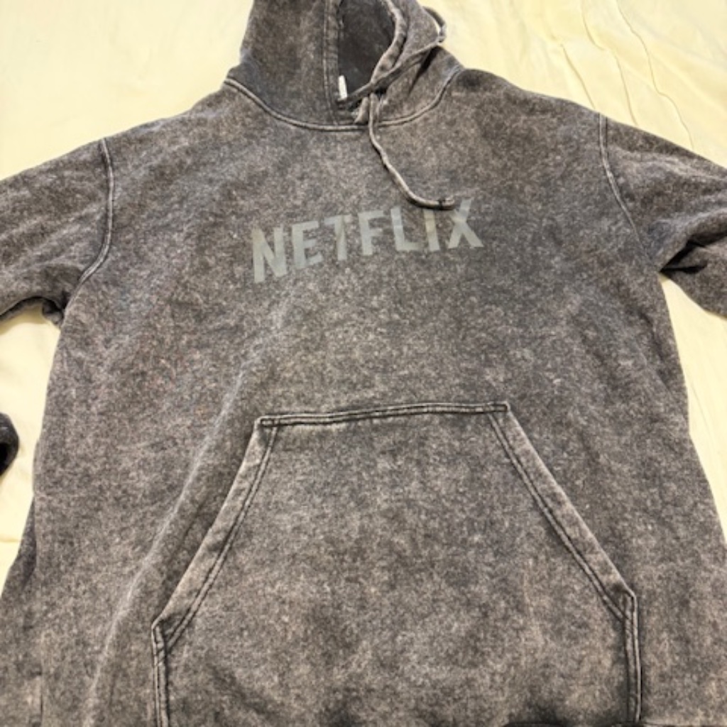 Netflix Faded Black Hoodie Xl